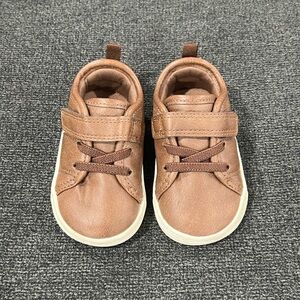 Carter’s Brown Toddler Shoes - EUC